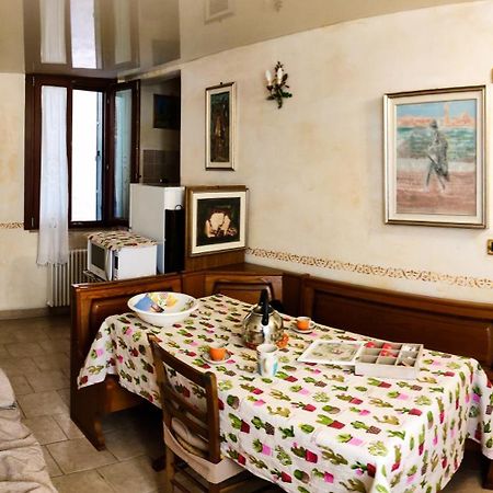 Apartamento Ca' Degli Artisti Venecia Exterior foto
